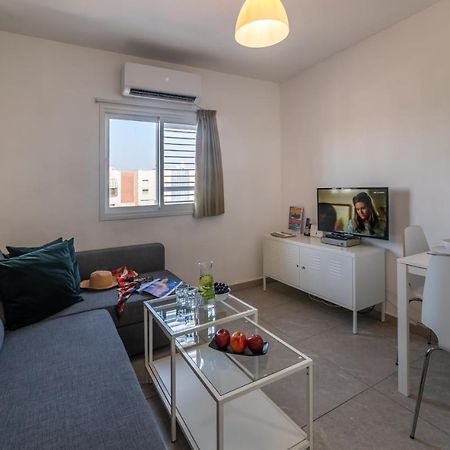 One Bedroom Apartment By Stay Eilat - Eilot Street Dış mekan fotoğraf
